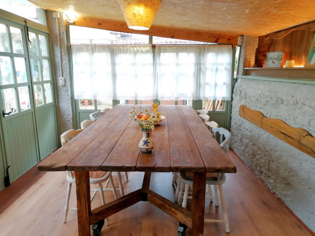 mesa de comedor rustica